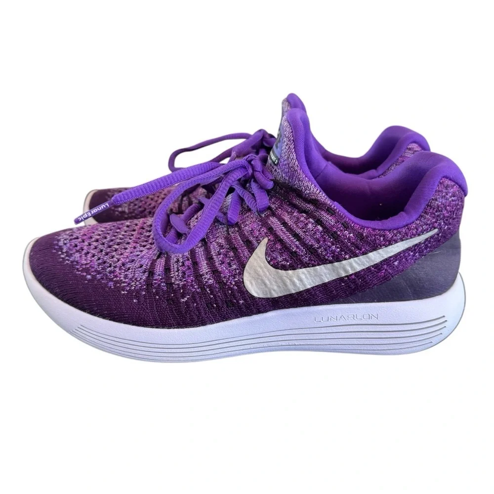 Nike purple LunarEpic Low Flyknit 2 running shoes girls size 6Y